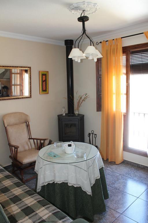 Castor Y Polux Apartment El Gastor Room photo